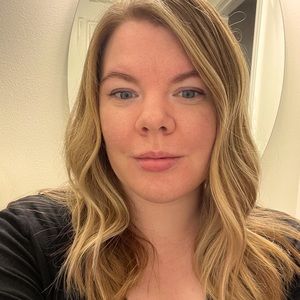 Meet your Posher, Georgia